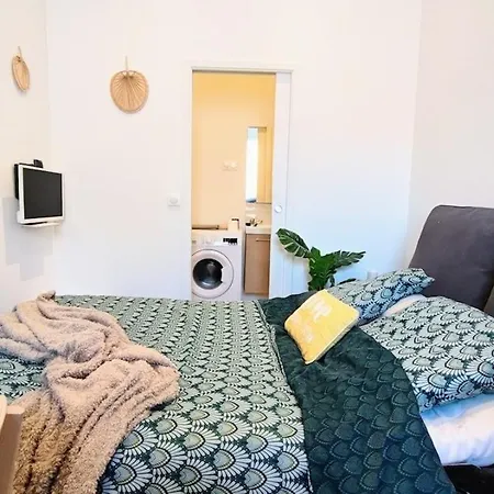 Calain - Studette Cosy Au Coeur De Apartmán *